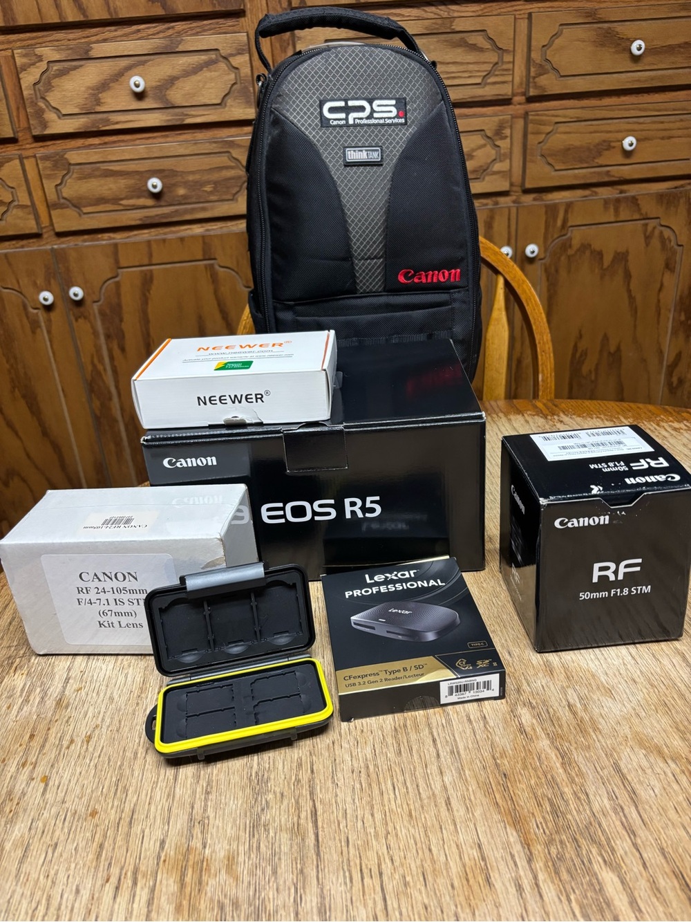 Canon EOS R5 with RF 50 mm F1.8 STM & RF 24-105mm F/4-7.1 IS STM lens, and more